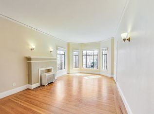 827 Warfield Ave #5, Oakland, CA 94610