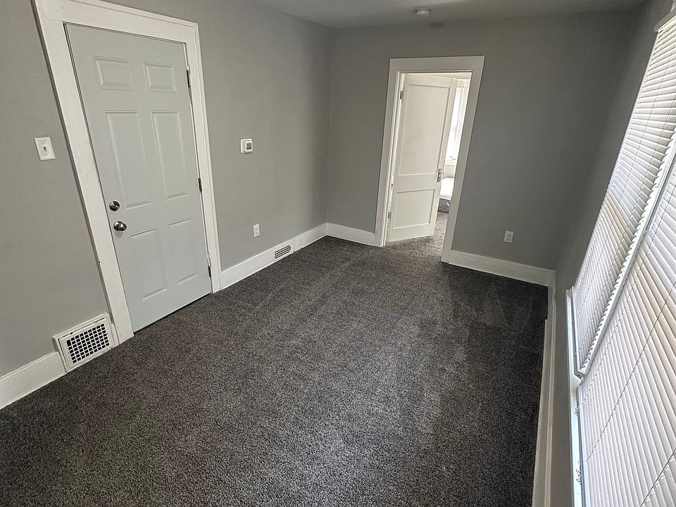 1st image of 2107 Marquette St APT 4