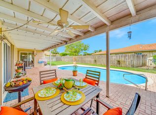 6161 Woodbury Rd, Boca Raton, FL 33433