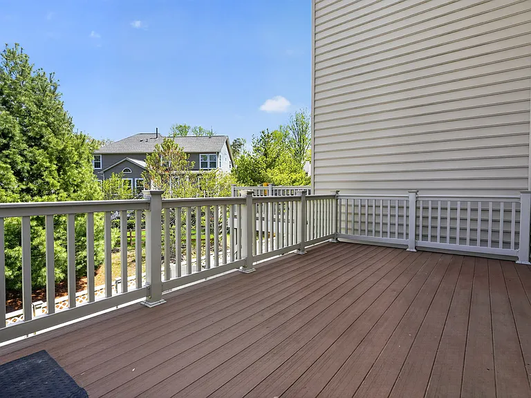 15224 N Berwick Ln — Photo 10