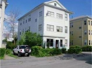 93 Arthur St #3, Worcester, MA 01604