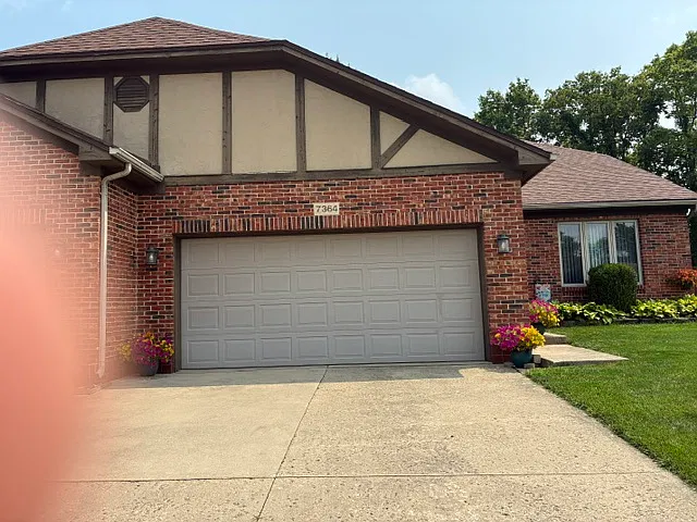 7364 McSmith Ct — Photo 2