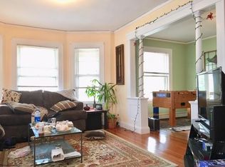 652 Washington St #2B, Brighton, MA 02135