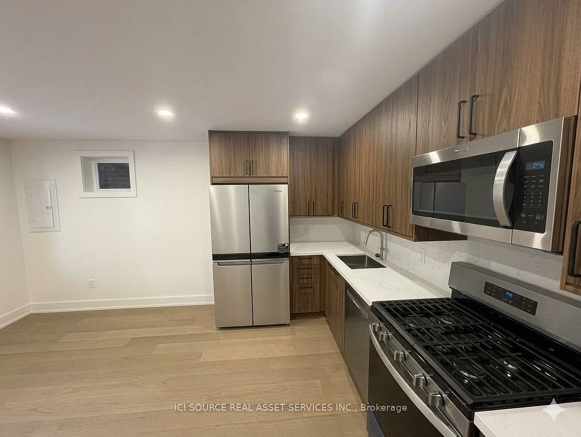 150 Brunswick Ave — Photo 3