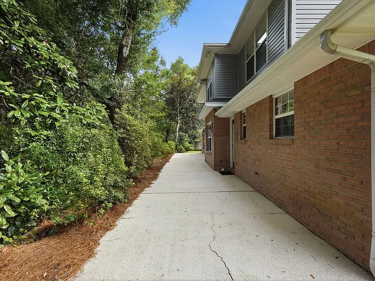316 Branch Hill Park — Photo 53