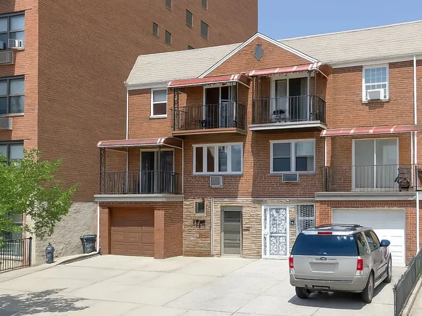 14735 Sanford Ave, Flushing, NY 11355