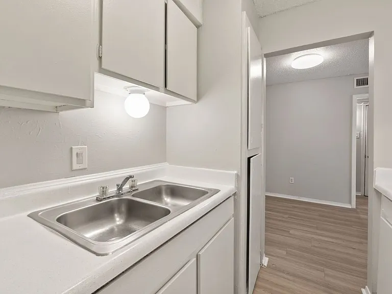Magnolia Flats — Photo 43