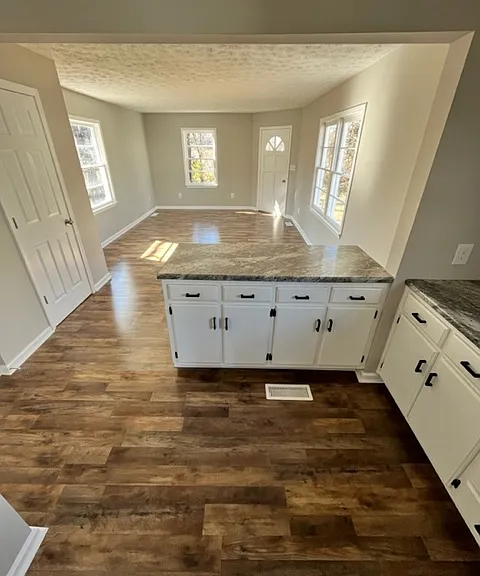 1701 Catherine Dr — Photo 6