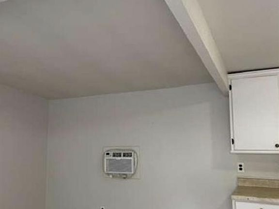 2nd image of 228 W 4th St #226A