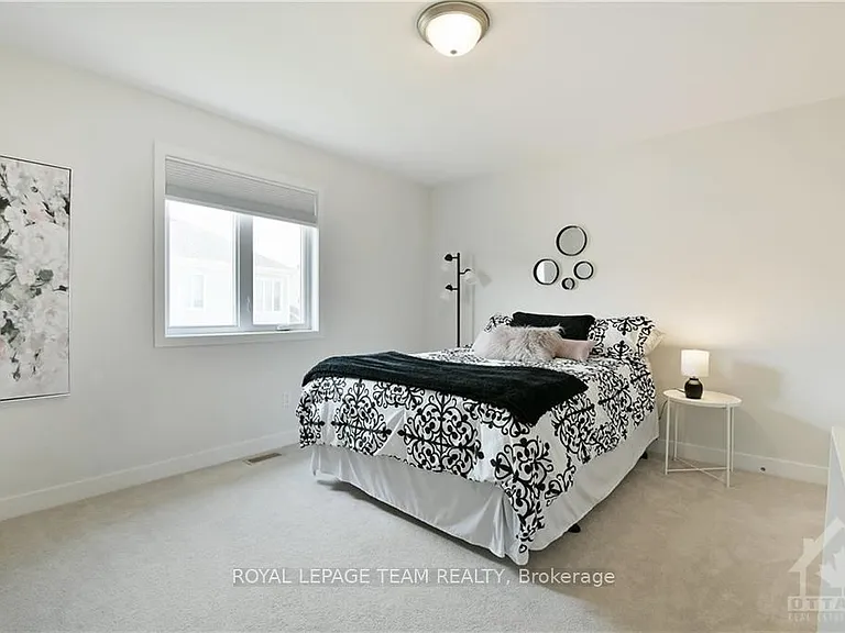 54 Reynard Cres — Photo 24