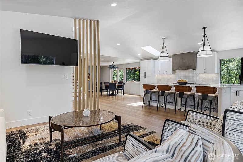 5th image of 20921 SE 159th Street