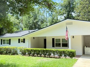 914 NW 39th Dr, Gainesville, FL 32605