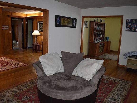 Living Room, 1st floor