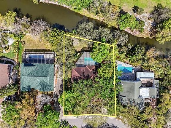 4th image of 1212 WEYBRIDGE LANE