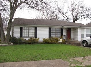 113 S 3rd St, Midlothian, TX 76065