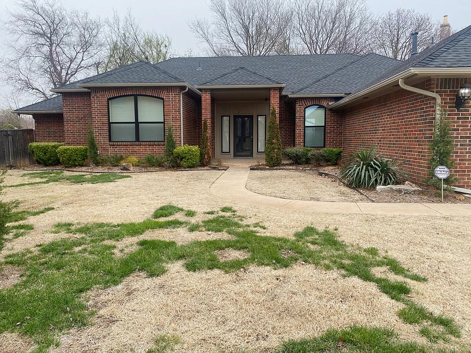 2nd image of 4600 Fountain Gate
