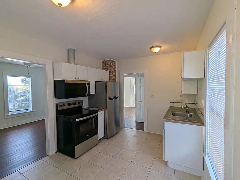 127 S Peninsula Dr #3 — Photo 24