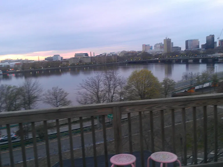 33 Bay State Rd #R — Photo 11