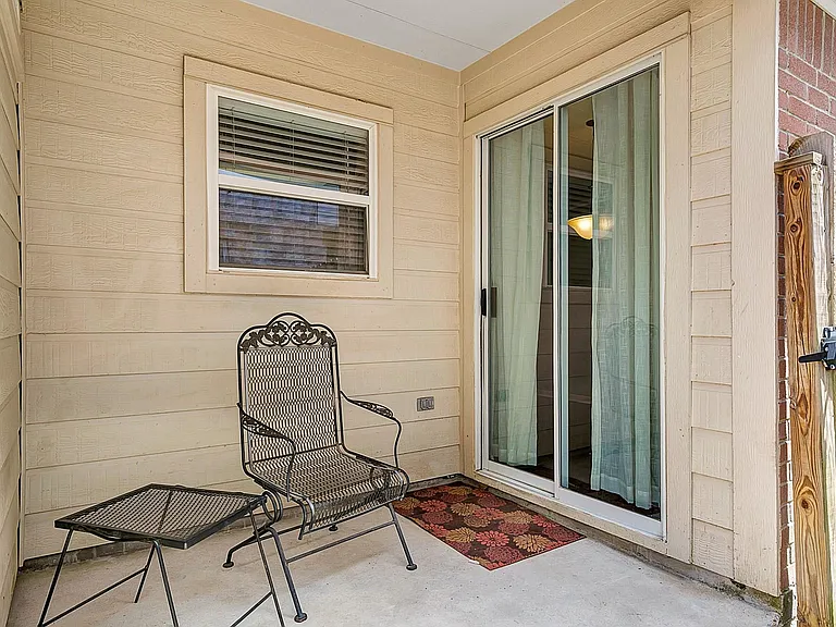 2331 Old Ox Rd — Photo 8