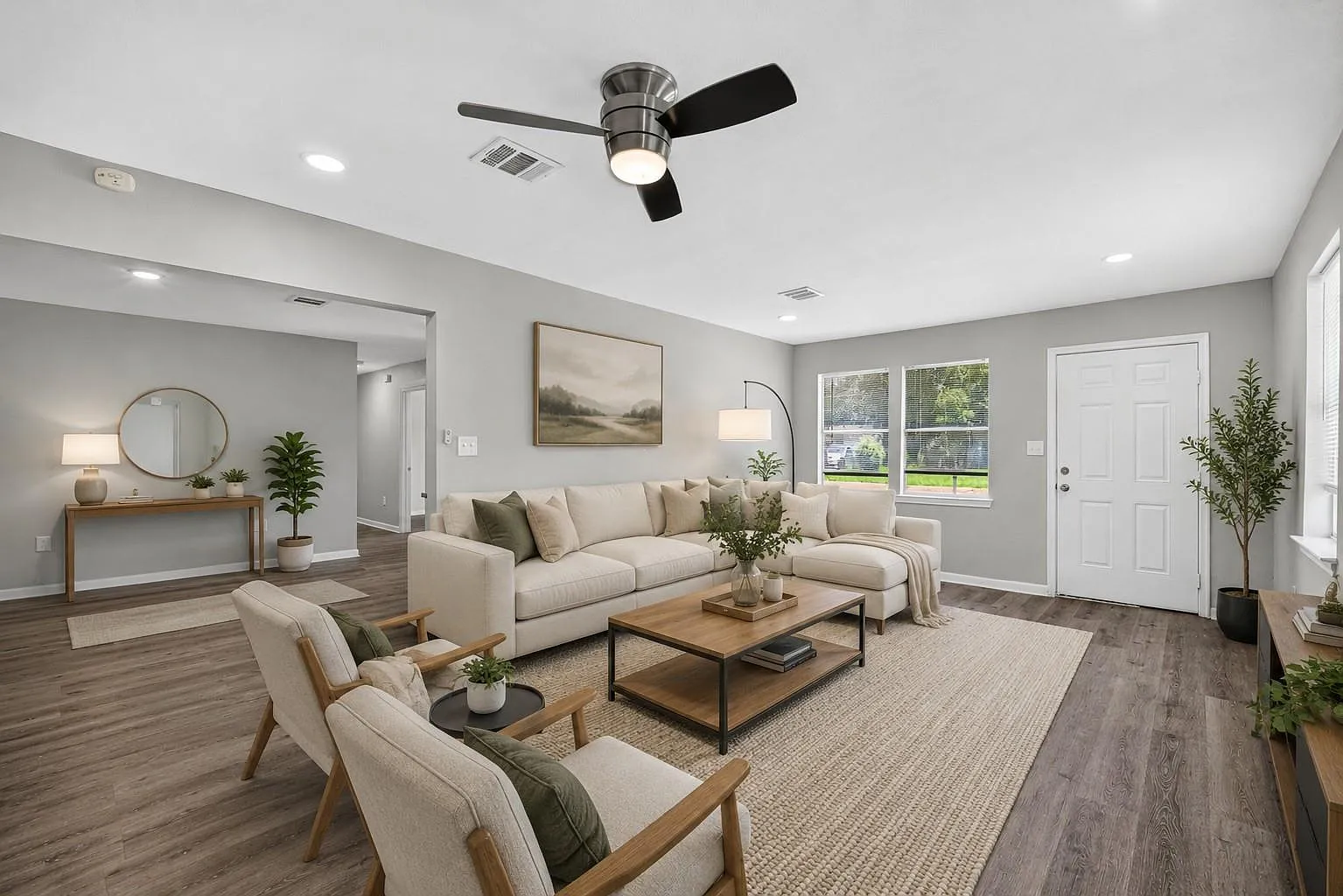 5 bed, 2.0 bath, 1702 sqft, $1,800 — Photo 4