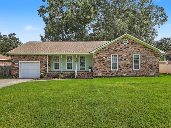 114 Essex Ave, Goose Creek, SC 29445