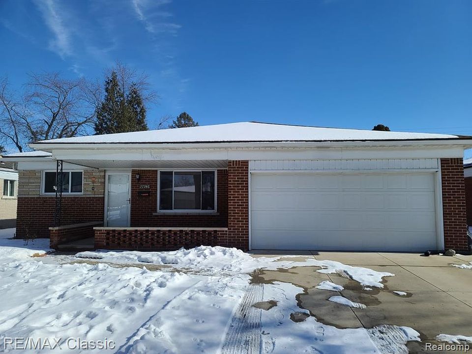 2nd image of 27746 Liberty Dr
