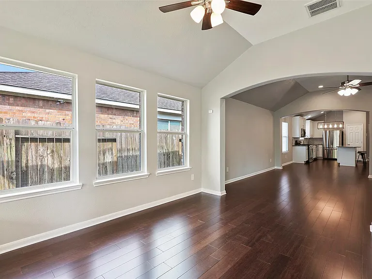 2362 Keegan Hollow Ln — Photo 15