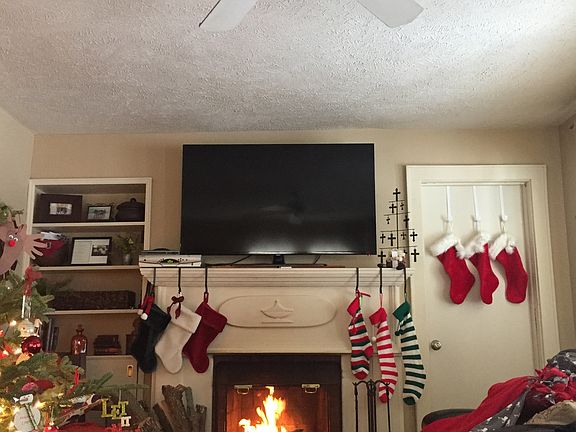 2nd image of 2337 17th St