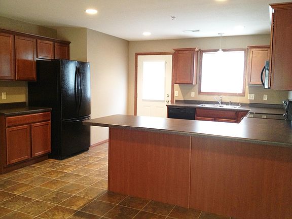 3rd image of 836 Bridgewater Ave #Kybmkm3be