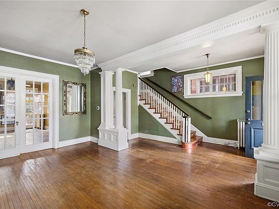 4th image of 3107 W Grace St