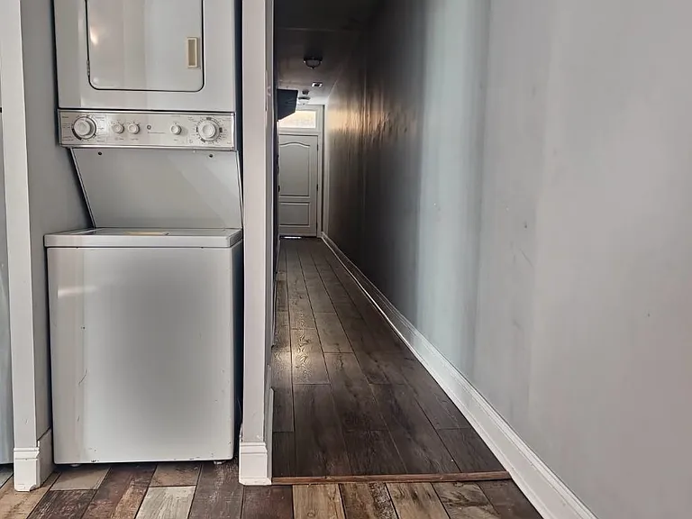 829 S Saint Bernard St #1 — Photo 7
