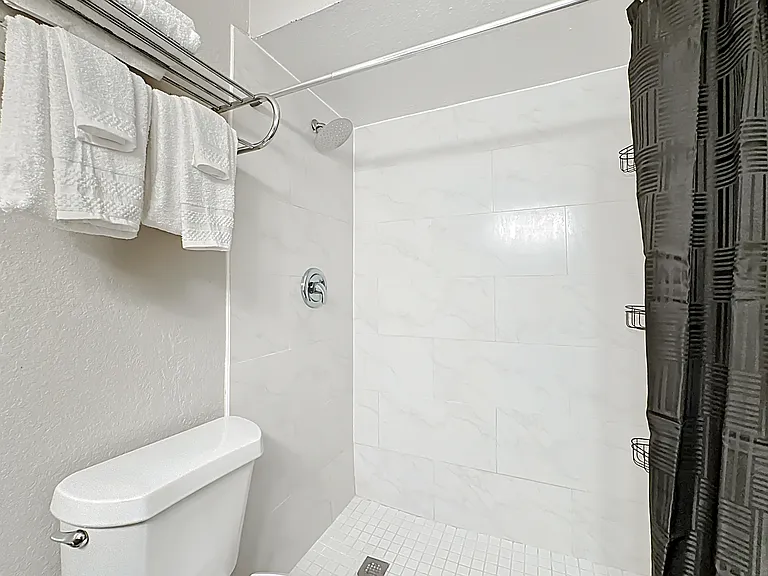 11540 Westwood Blvd #218 — Photo 16