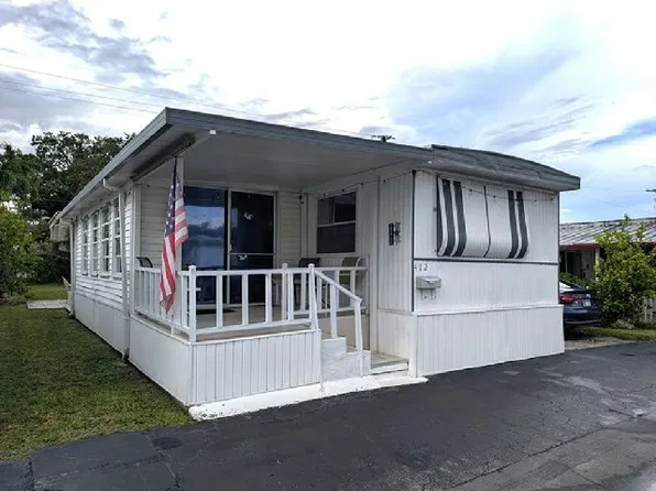 412 Lone Pine Dr #412L, Hallandale, FL 33009