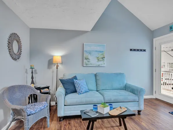 23 Island Path #Id1631111p, Hampton, NH 03842