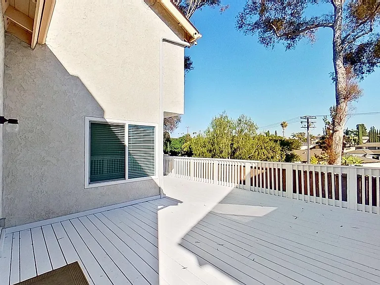 23946 Copenhagen St — Photo 3