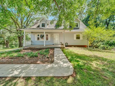 589 4th St, Buchanan, VA, 24066