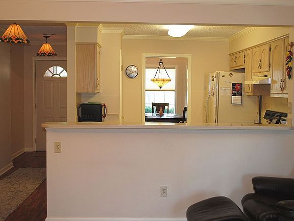 3rd image of 8816 Fletchers Fork Ct