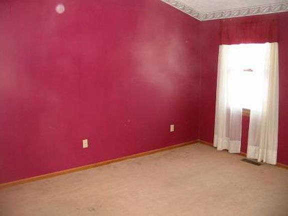 4th image of 13175 Sugarbush Ave NW