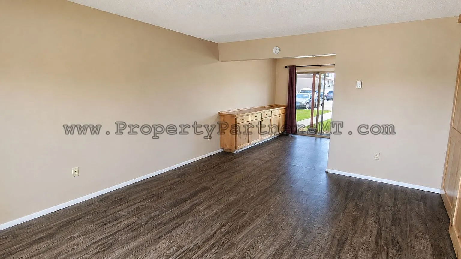 20th Ave 504 — Photo 4