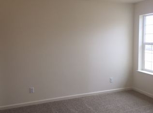 513 Chuck Wagon Ln, Fernley, NV 89408