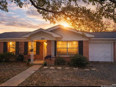 1001 Kathleen, Pleasanton, TX, 78064