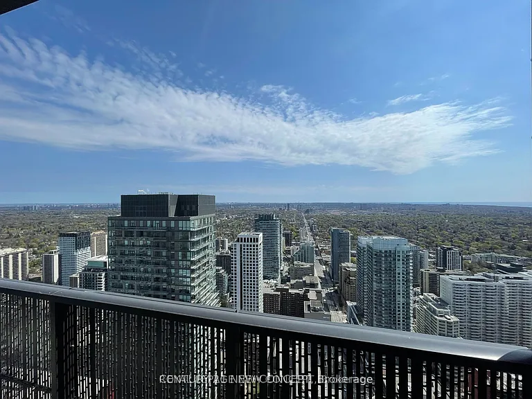 8 Eglinton Ave E #4809 — Photo 1