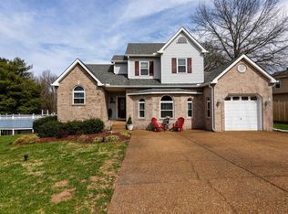 2824 Station South Dr, Thompsons Station, TN 37179