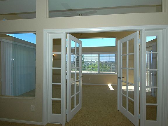 Sun Room off Family Room