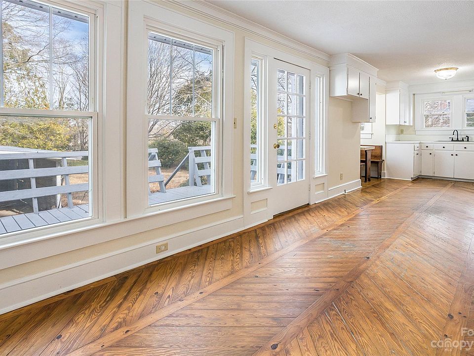 503 E 1st St, Cherryville, NC 28021 Zillow