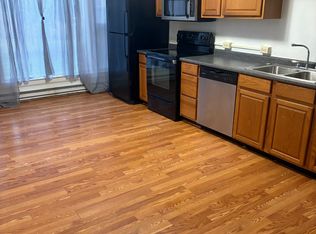 609 13th Ave APT A, Huntington, WV 25701