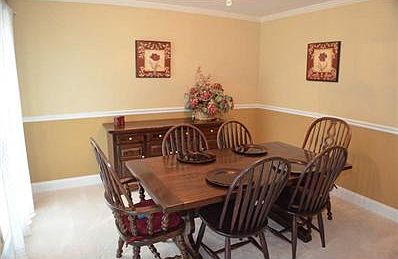 5th image of 1064 Huntleigh Dr