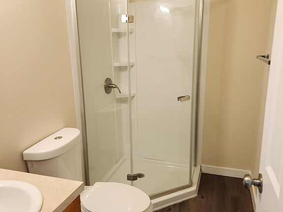 2nd image of 204 E 4th Ave #206