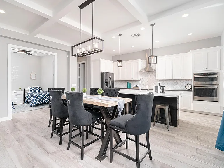 3407 E Cholla St — Photo 1