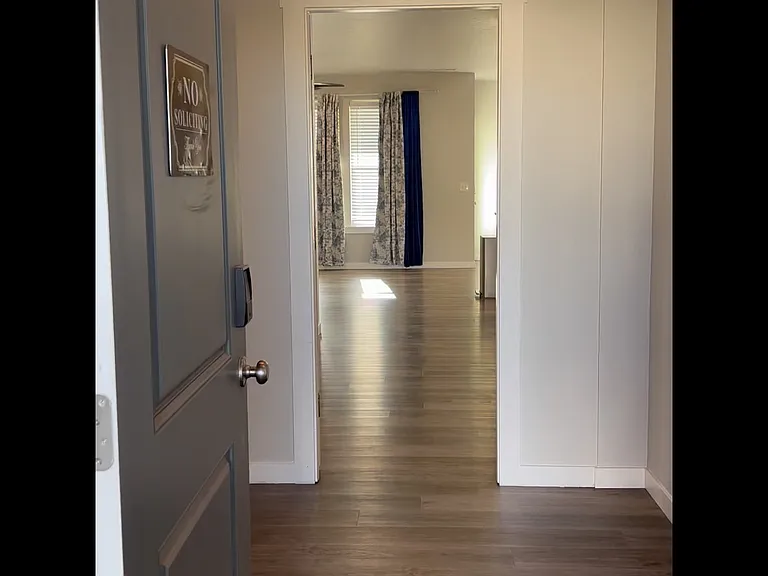 4858 N Elmstone Ave — Photo 37